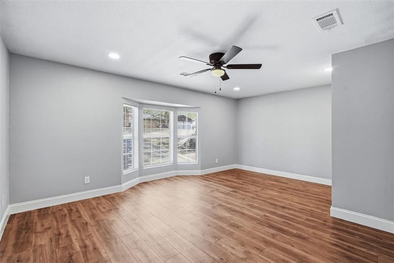 7024 Payte Lane, North Richland Hills TX 76182 - Photo 10