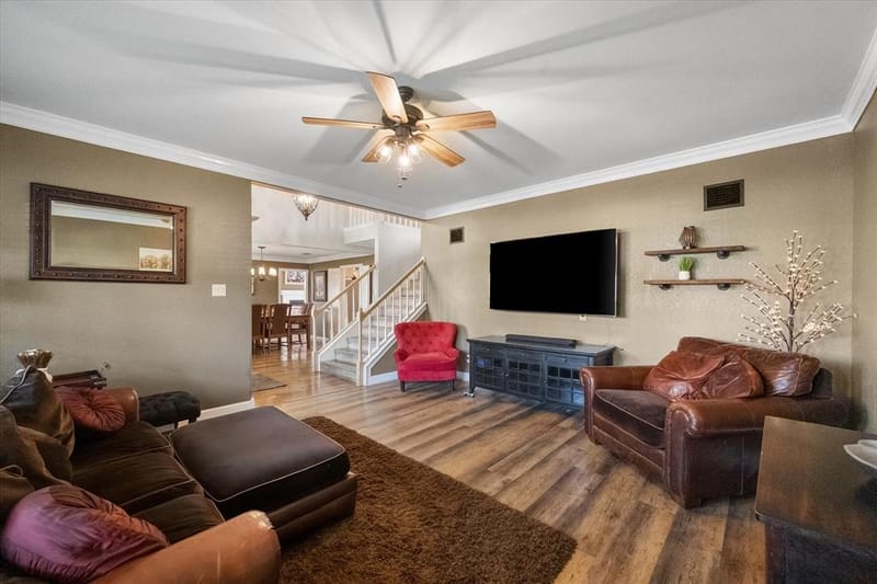 4211 Murwick Drive, Arlington TX 76016 - Photo 8