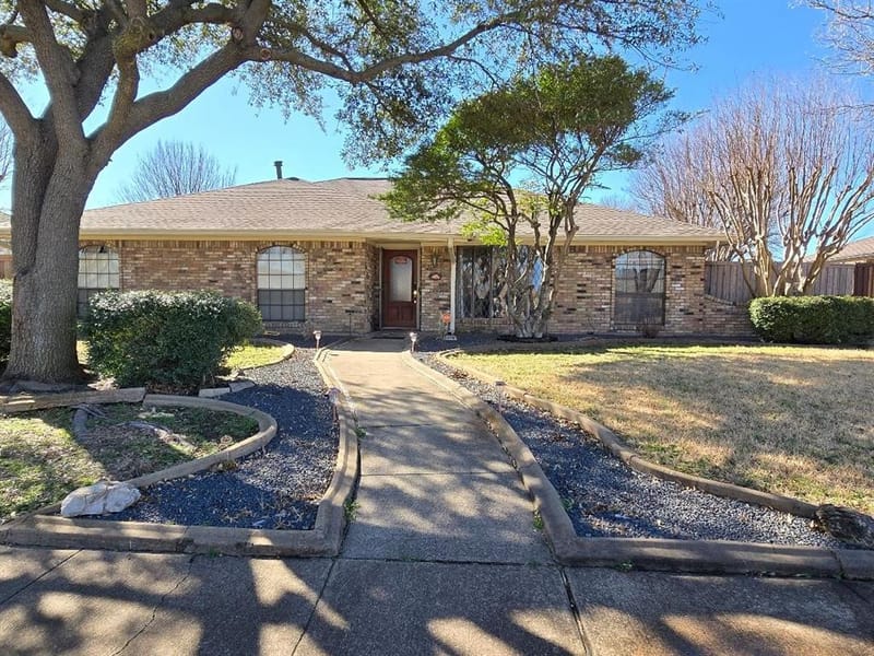 2004 Cherbourg Drive, Plano TX 75075