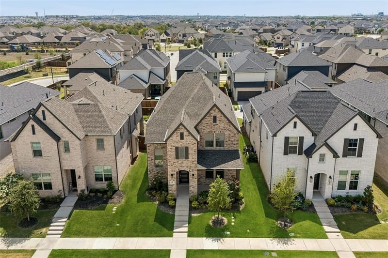 708 Kendall Lane, Celina TX 75009 - Photo 2