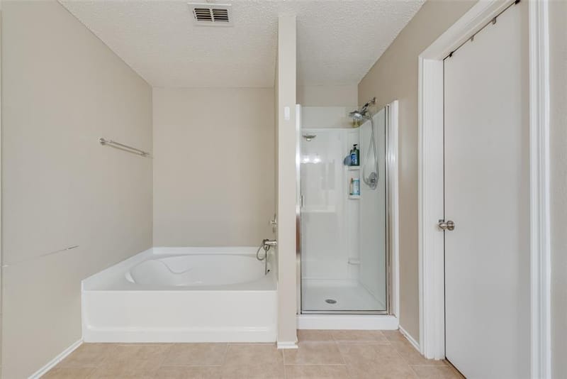 1620 Rialto Way, Fort Worth TX 76247 - Photo 17