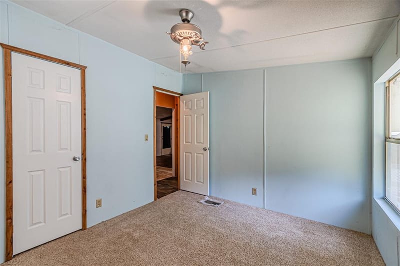 3007 Tanglewood Drive, Granbury TX 76048 - Photo 7