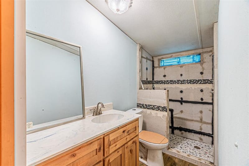 3007 Tanglewood Drive, Granbury TX 76048 - Photo 9