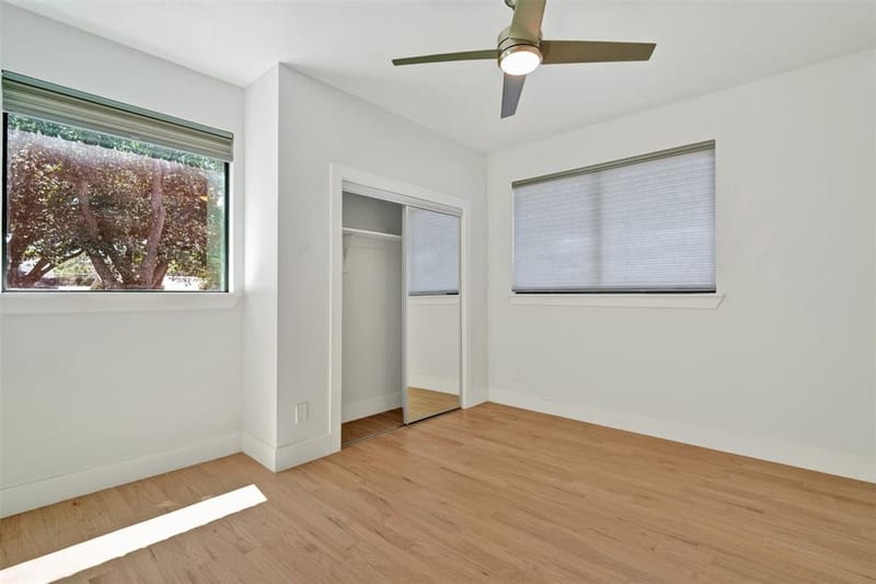 10827 Wallbrook Drive, Dallas TX 75238 - Photo 21