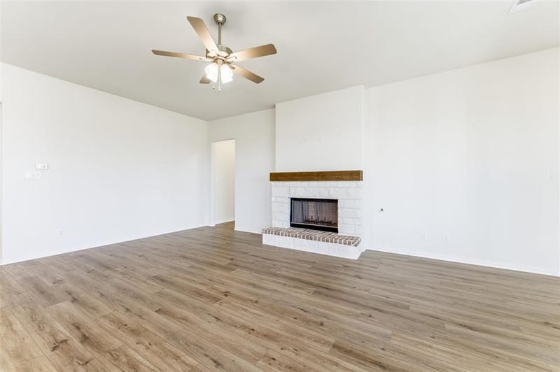 1030 County Road 200, Valley View TX 76272 - Photo 16