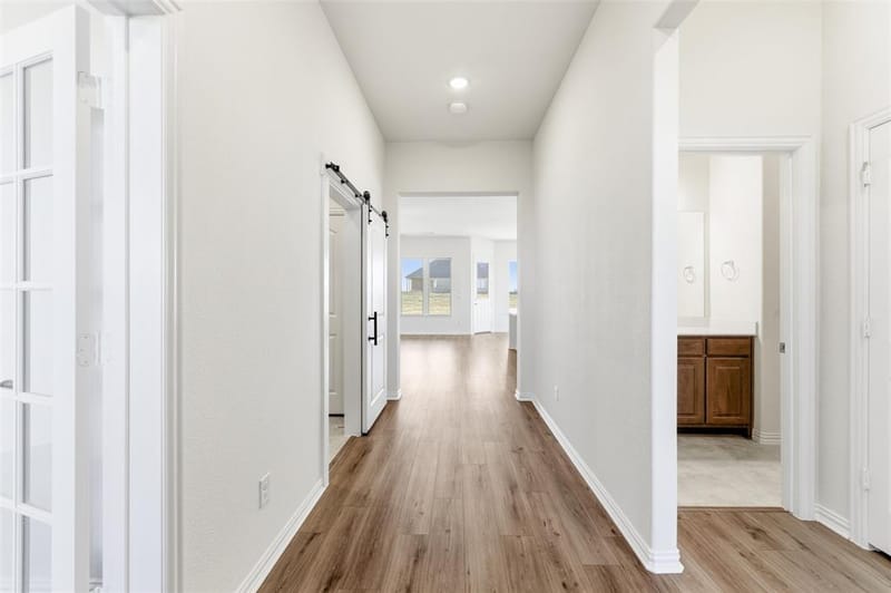 1030 County Road 200, Valley View TX 76272 - Photo 7