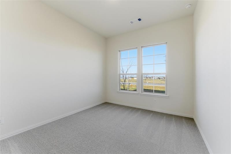 1030 County Road 200, Valley View TX 76272 - Photo 9