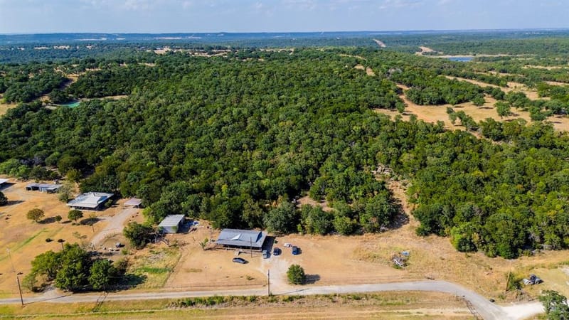 1024 N Keller Road, Mineral Wells TX 76067 - Photo 21