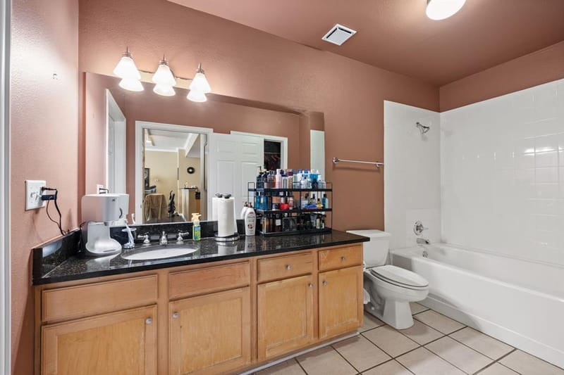 2305 Worthington Street # 108, Dallas TX 75204 - Photo 21