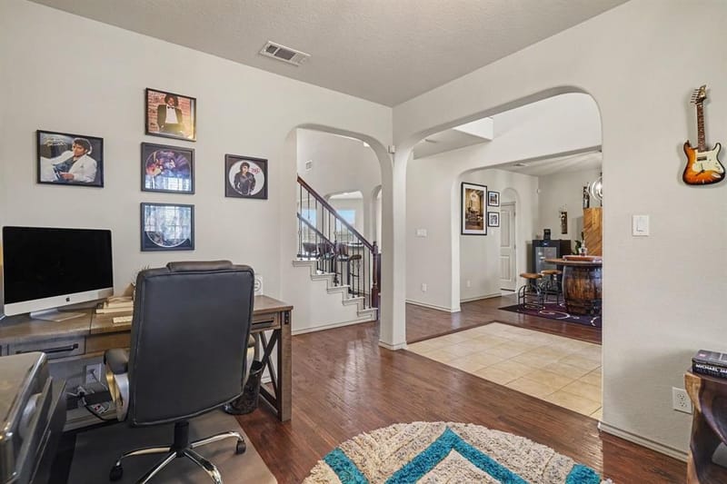 10041 Red Bluff Lane, Fort Worth TX 76177 - Photo 13