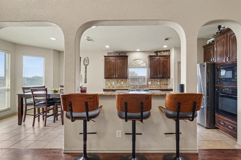10041 Red Bluff Lane, Fort Worth TX 76177 - Photo 7