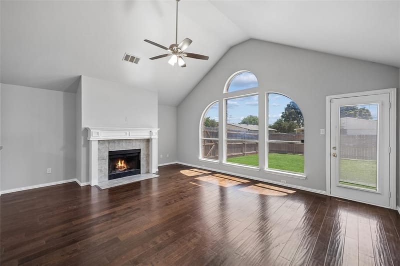 616 Kari Anne Lane, DeSoto TX 75115 - Photo 6