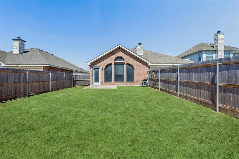 616 Kari Anne Lane, DeSoto TX 75115 - Photo 33