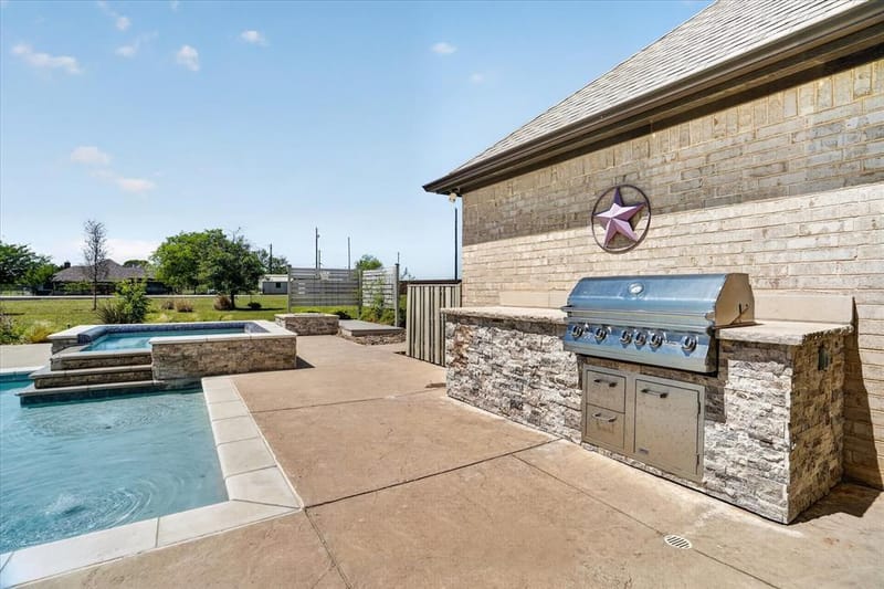 2000 Adams Lane S, Azle TX 76020 - Photo 16