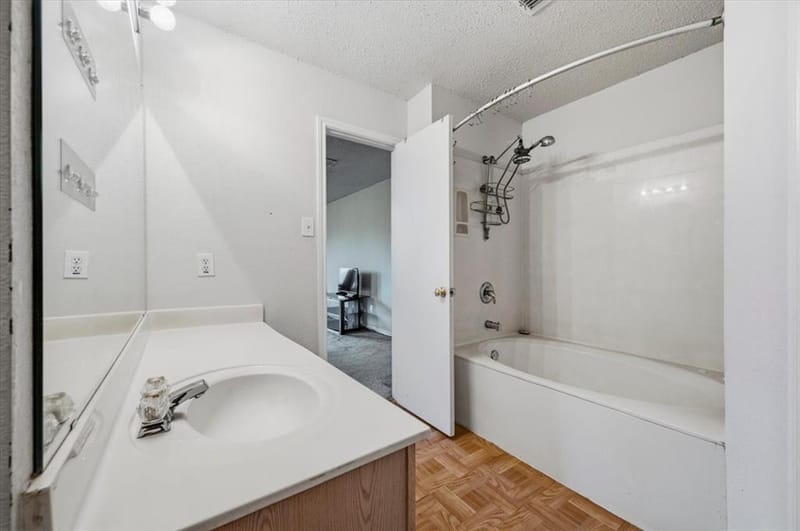 7207 Port Phillip Drive, Arlington TX 76002 - Photo 16