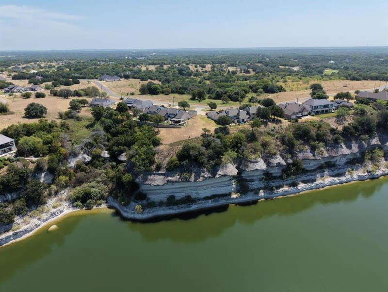 19083 White Bluff Drive # 106, Whitney TX 76692 - Photo 13