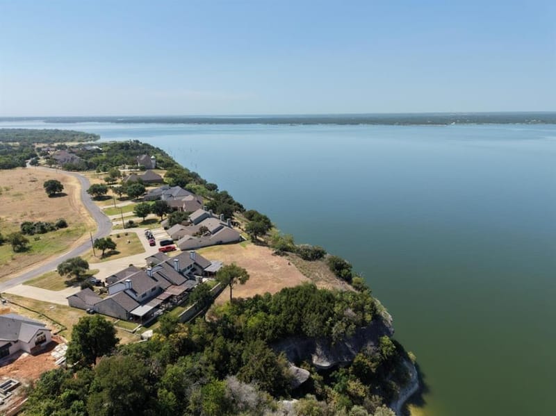 19083 White Bluff Drive # 106, Whitney TX 76692 - Photo 14