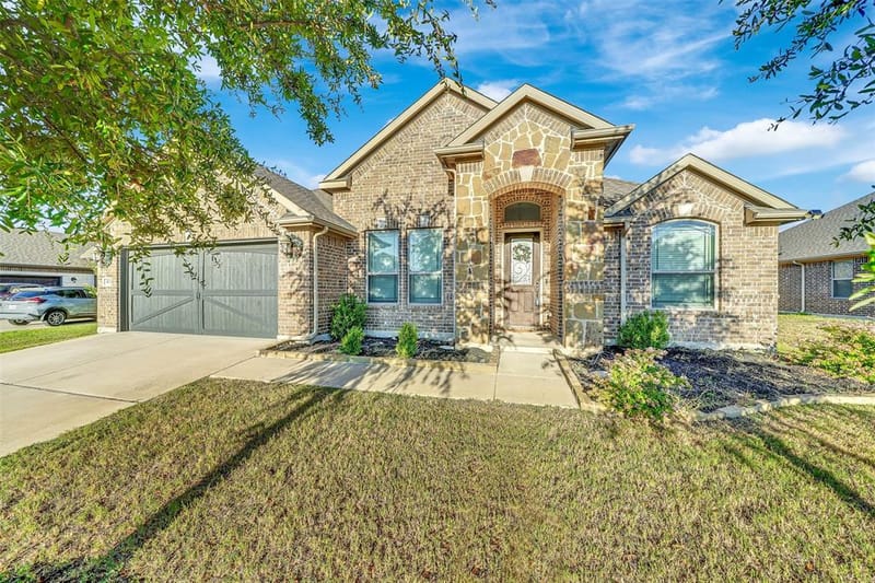 413 Tucker Trail, Midlothian TX 76065