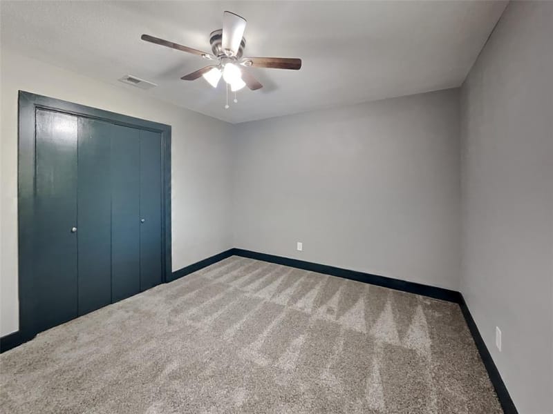 822 Cambridge Place, Grand Prairie TX 75051 - Photo 11