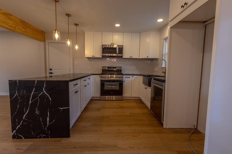 1121 Victoria Street, Bellmead TX 76705 - Photo 15