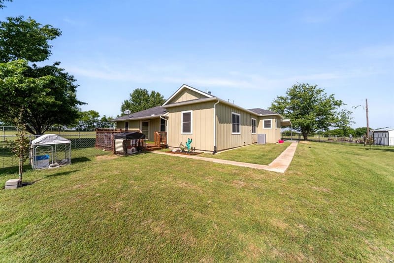 258 Bobcat Road, Sanger TX 76266 - Photo 32