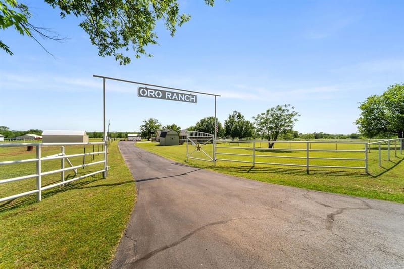 258 Bobcat Road, Sanger TX 76266 - Photo 29