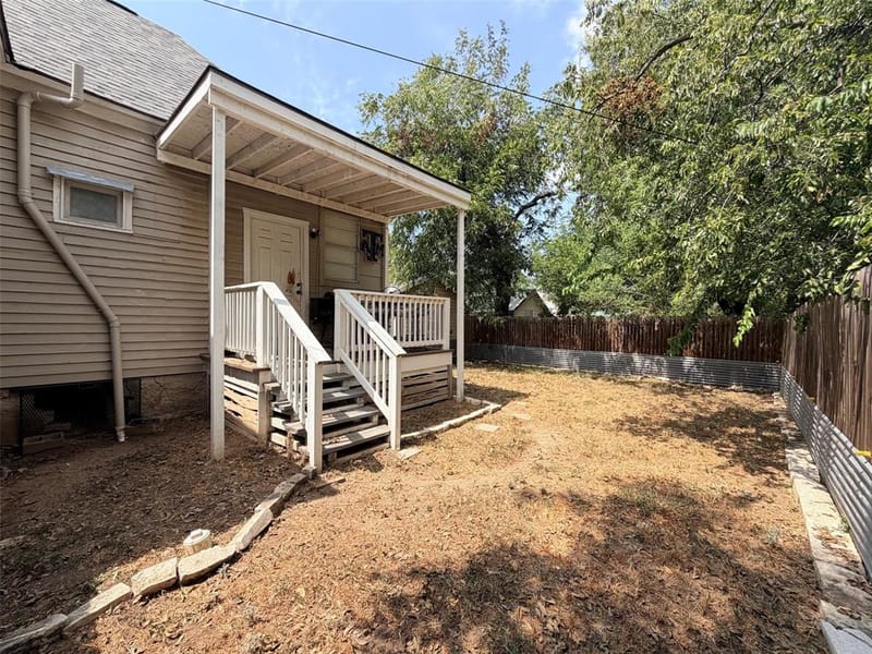 207 W Neely Avenue, Comanche TX 76442 - Photo 20