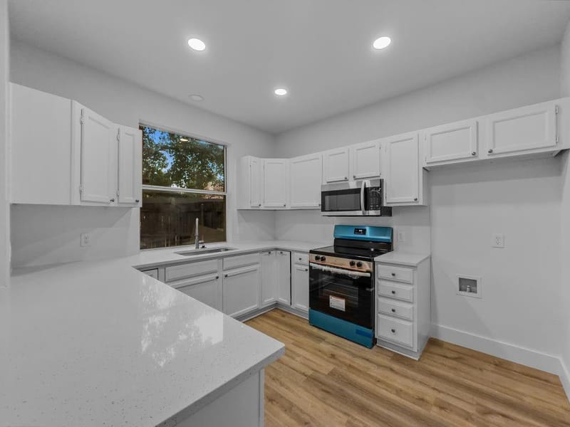 1020 Cheddar Court, Arlington TX 76017 - Photo 7