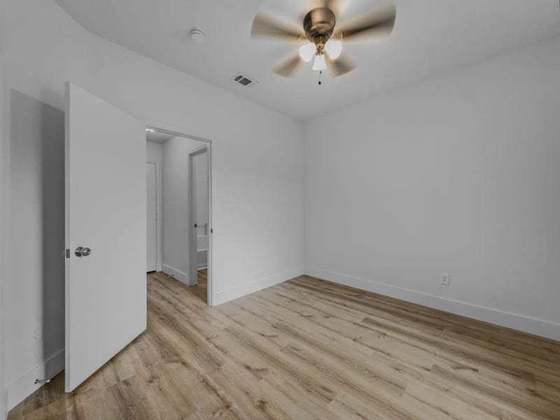 1020 Cheddar Court, Arlington TX 76017 - Photo 11