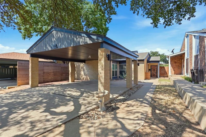 1518 El Camino Real, Euless TX 76040