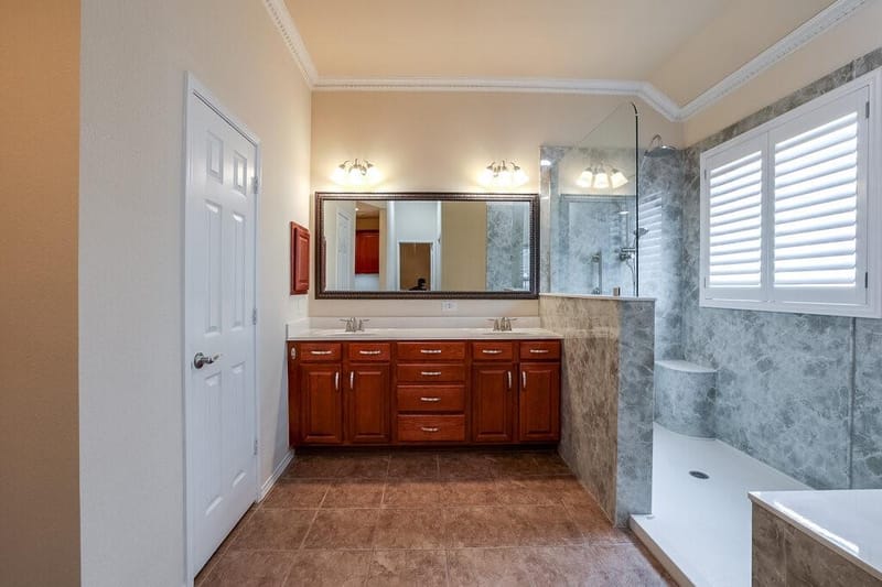 2815 Fox Creek Trail, Arlington TX 76017 - Photo 17