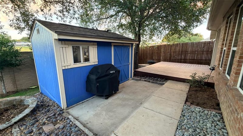 2815 Fox Creek Trail, Arlington TX 76017 - Photo 31
