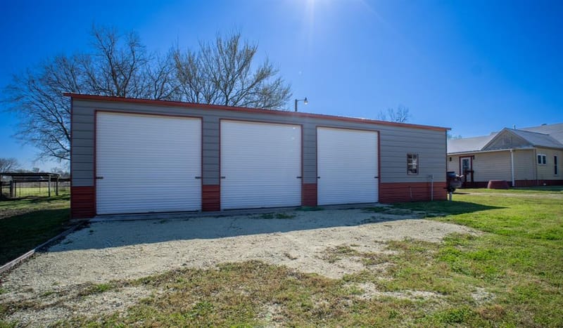 108 S Avenue C, Wortham TX 76693 - Photo 23