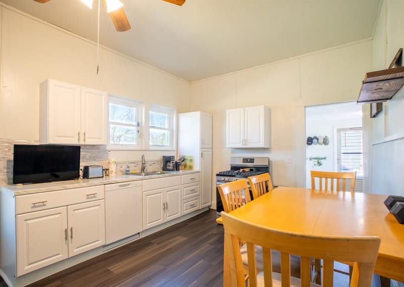 108 S Avenue C, Wortham TX 76693 - Photo 9