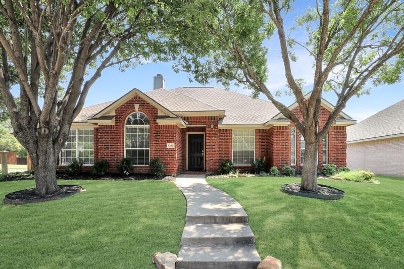 1315 Ballantrae Drive, Allen TX 75013
