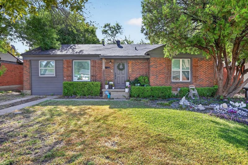 10518 Dawn Drive, Dallas TX 75228