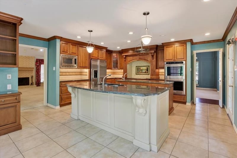 3613 Ridglea Country Club Drive, Fort Worth TX 76116 - Photo 13