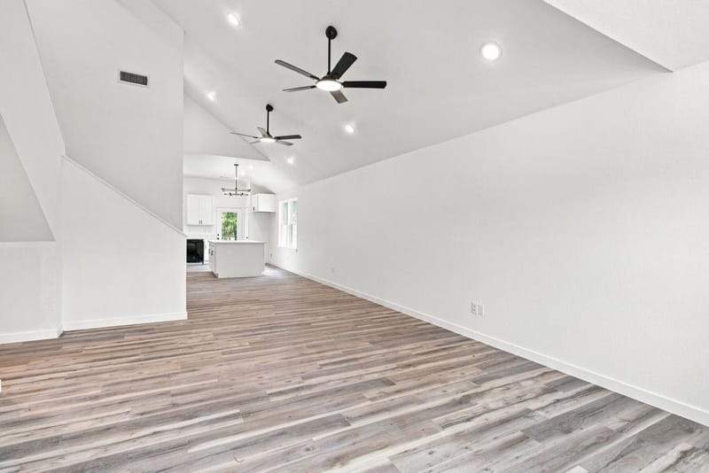 106 E Miller, Whitewright TX 75491 - Photo 5