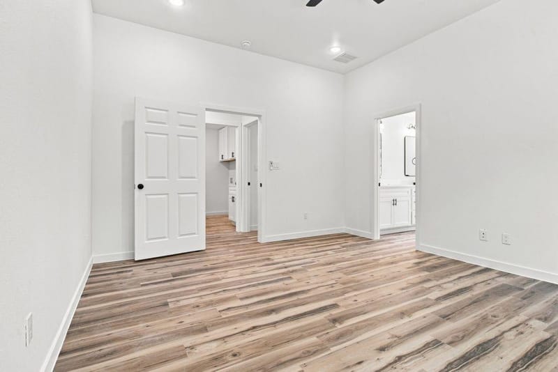 106 E Miller, Whitewright TX 75491 - Photo 11