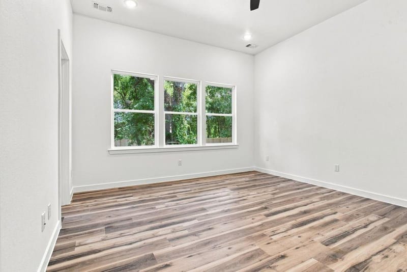 106 E Miller, Whitewright TX 75491 - Photo 8