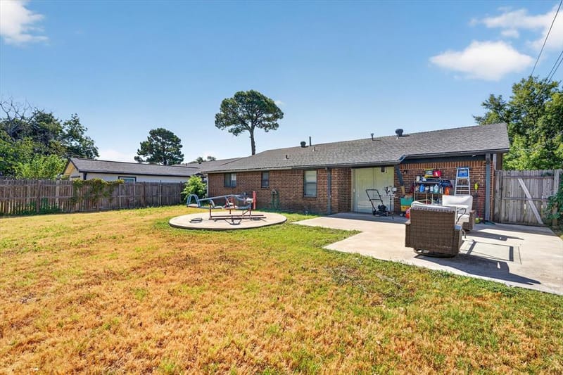 1007 Wildwood Drive, Arlington TX 76011 - Photo 23