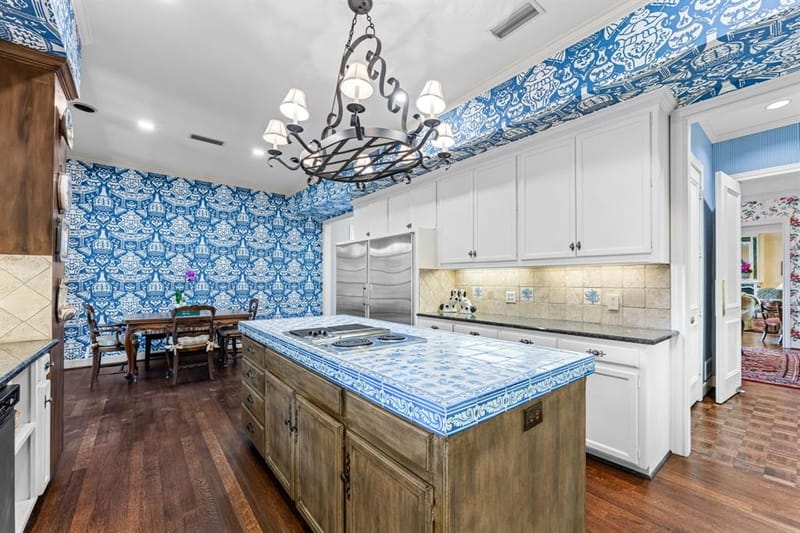17 Stonecourt Circle, Dallas TX 75225 - Photo 12