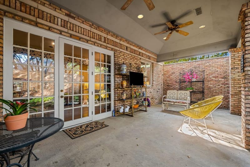 17 Stonecourt Circle, Dallas TX 75225 - Photo 15
