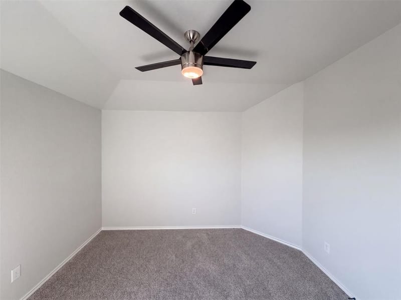 625 River Rock Drive, Azle TX 76020 - Photo 20