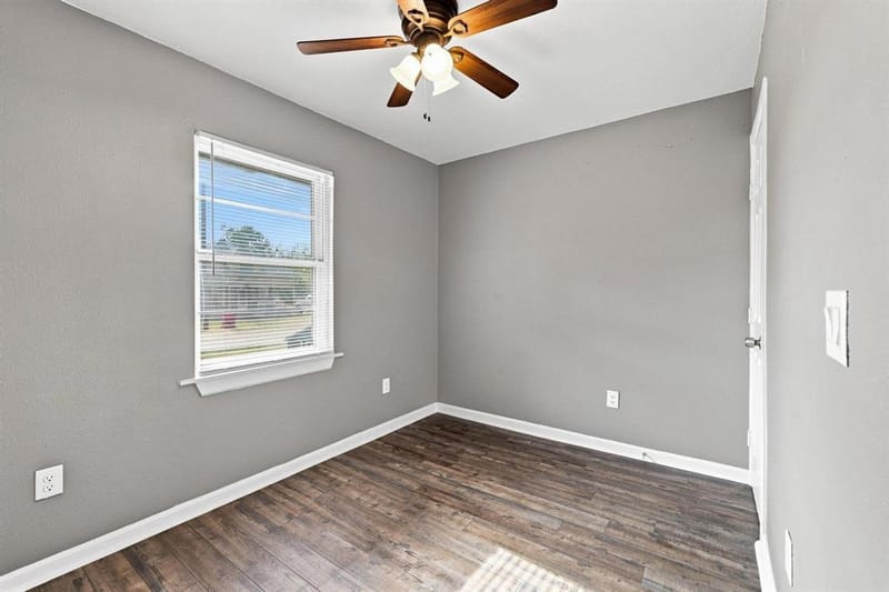 915 N Throckmorton Street, Sherman TX 75090 - Photo 26