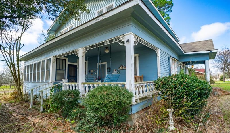 115 E Brazos, Wortham TX 76693 - Photo 4