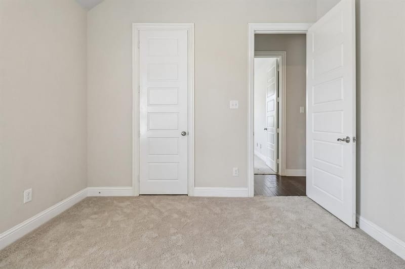 609 Richard Street, Crowley TX 76036 - Photo 27