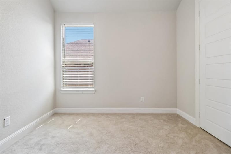 609 Richard Street, Crowley TX 76036 - Photo 26