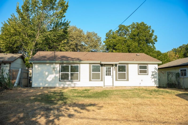 4741 Mccart Avenue, Fort Worth TX 76115 - Photo 36