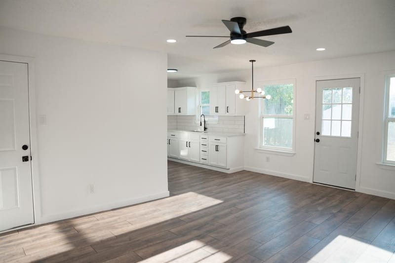 4741 Mccart Avenue, Fort Worth TX 76115 - Photo 20